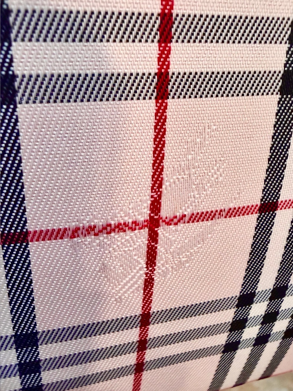 NEW! 💗 LIMITED EDITION Burberry Hand Bag - Picture 11 of 14